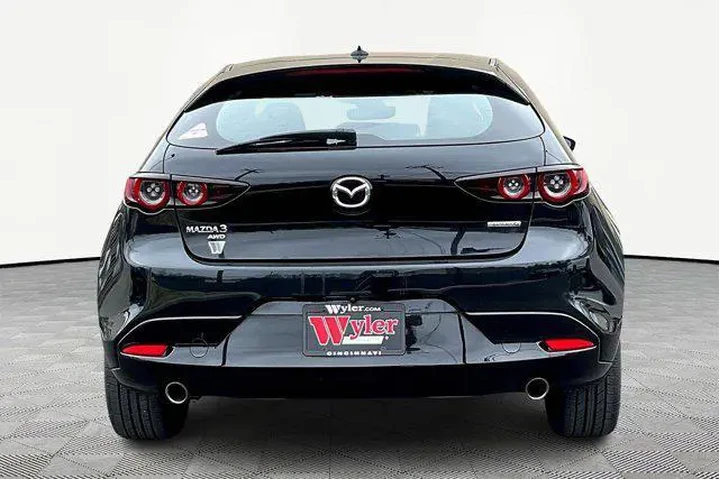 $18897 : Mazda Mazda3 Hatchback 2020 image 4