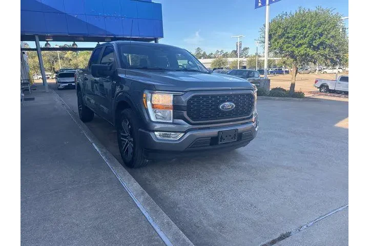 $30988 : Ford F-150 2022 4x2 XL 4dr S image 3