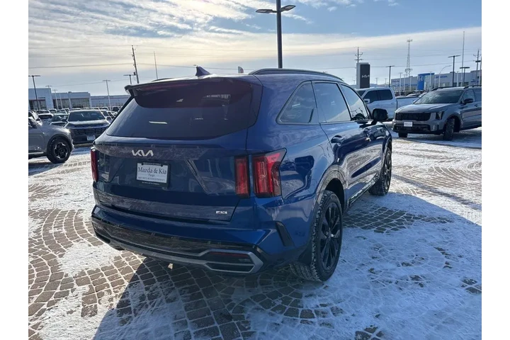 $30495 : 2023 Sorento SX image 5