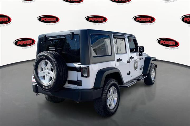 $18995 : Used 2016 Wrangler Unlimited image 4