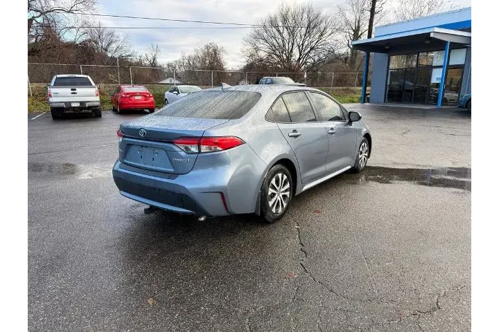 $18100 : Toyota Corolla Hybrid 2022 L image 9