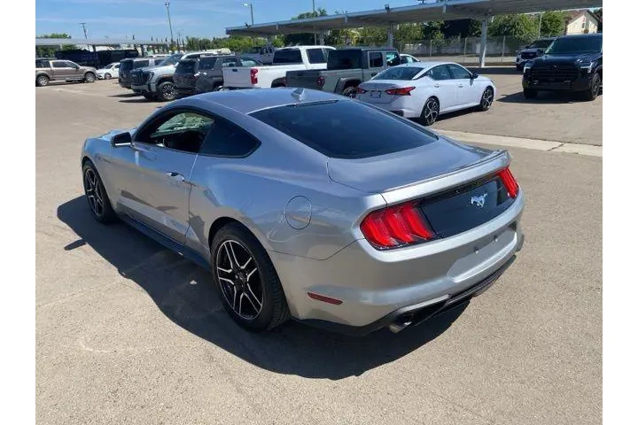$26900 : Ford Mustang 2021 EcoBoost 2 image 4