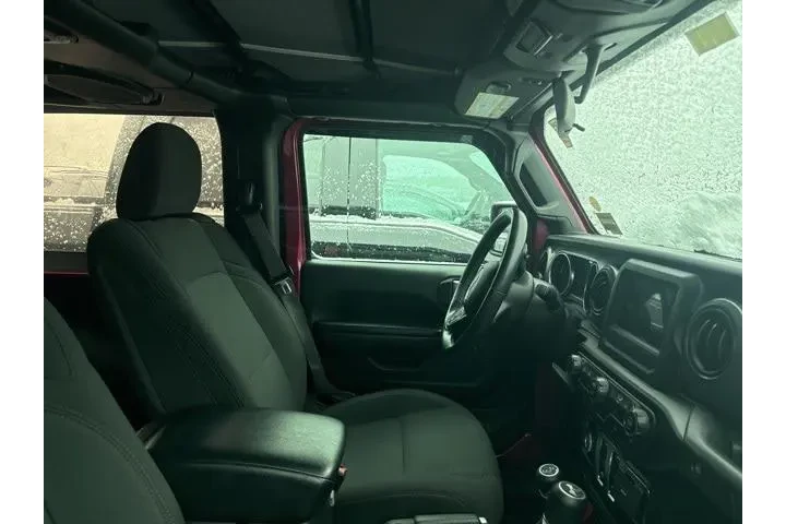 $25235 : Jeep Wrangler 2021 4x4 Sport image 5