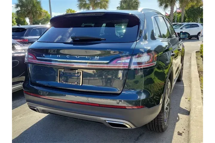 $32990 : Lincoln Nautilus 2022 AWD Re image 6