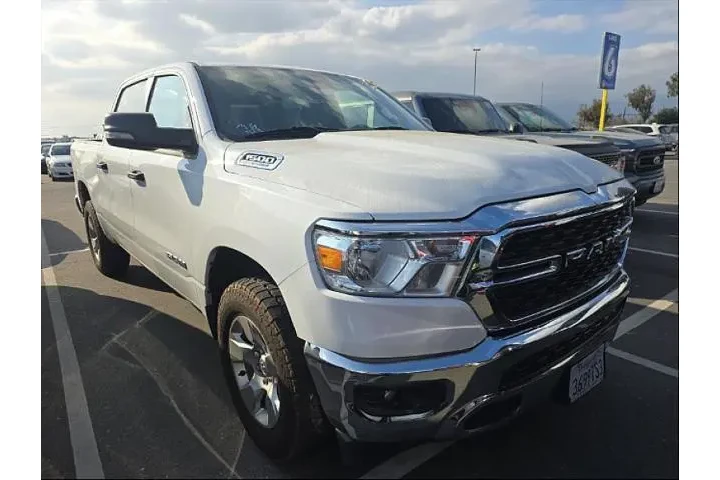 $34995 : Ram 1500 2023 4x4 Big Horn 4 image 2