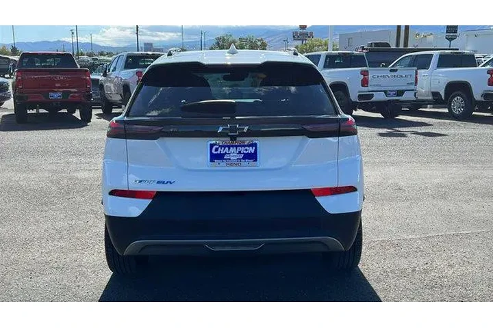 $19984 : Chevrolet Bolt EUV 2023 LT 4 image 6