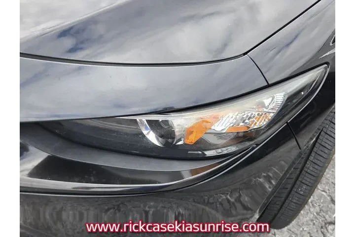 $18931 : Mazda Mazda3 Hatchback 2021 image 10