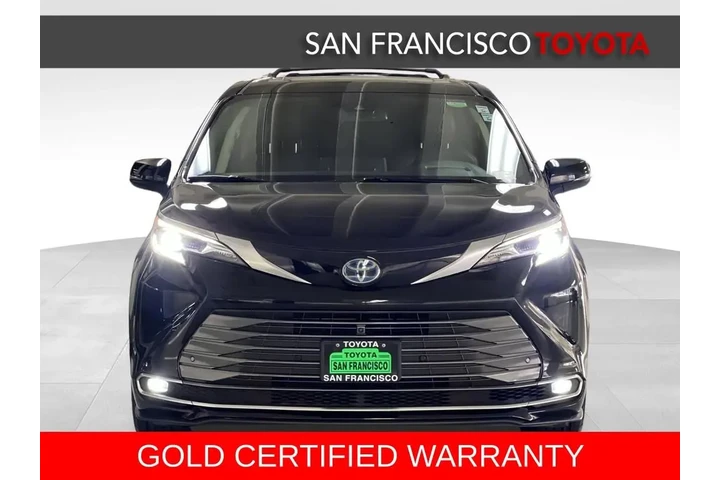 $47888 : Gold Certified 2022 Sienna Pl image 8