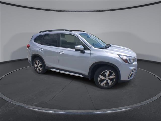 $27900 : PRE-OWNED 2020 SUBARU FORESTE image 2