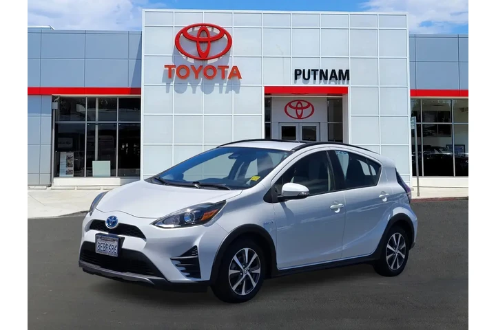 $18588 : Toyota Prius c 2018 One 4dr image 5