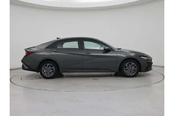 $20998 : Hyundai ELANTRA 2024 SEL 4dr image 7