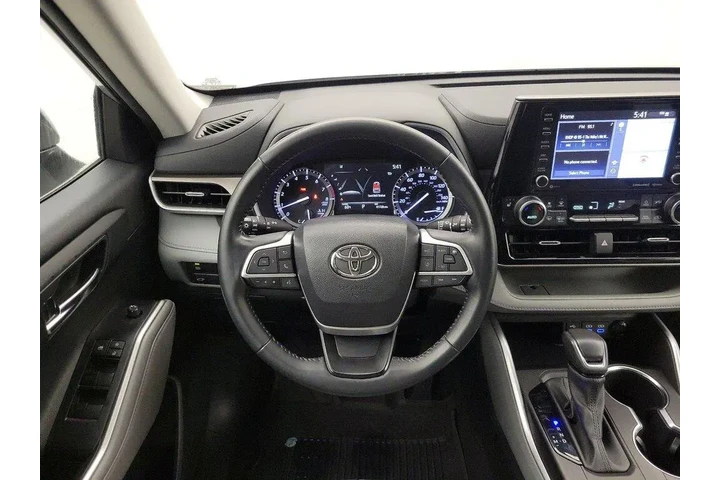 $35998 : Toyota Highlander 2022 AWD X image 10