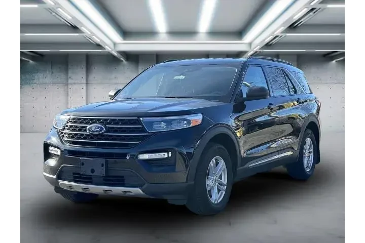 $25895 : Ford Explorer 2021 AWD XLT 4 image 1