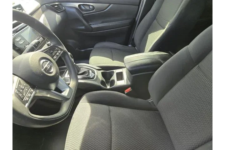 $12991 : Nissan Rogue Sport 2017 S 4d image 3