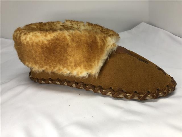 $84 : Women's/Men's Leather Slippers image 5