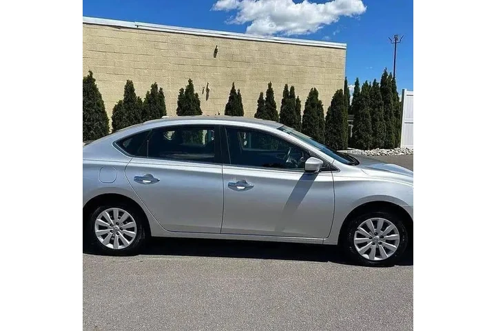 $2500 : Nissan Sentra S image 5