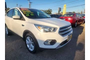 $10999 : 2017 Escape SE thumbnail