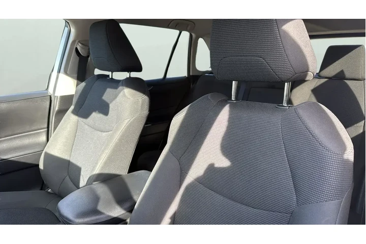 $23314 : Toyota RAV4 2020 LE 4dr SUV image 10