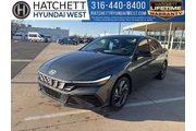 Hyundai ELANTRA Hybrid 2025 en Wichita