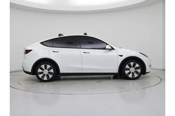 $33998 : Tesla Model Y 2023 AWD Long image 7