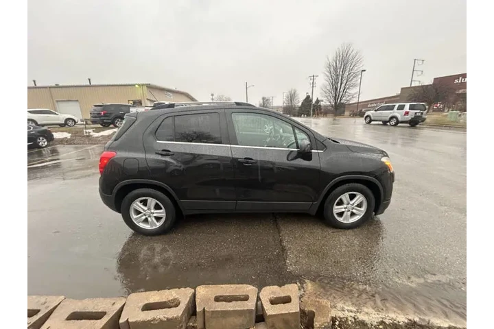 $6990 : 2015 Trax LT image 9