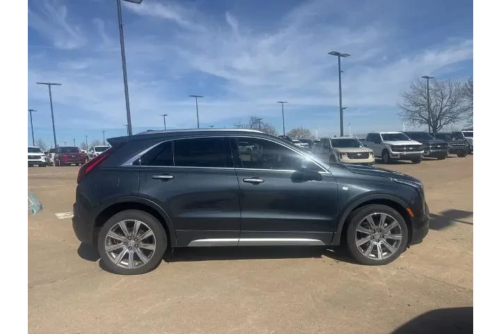 $17995 : Cadillac XT4 2020 Premium Lu image 2