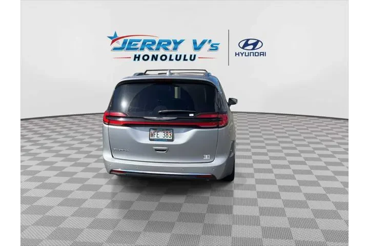 $29995 : Chrysler Pacifica 2021 Touri image 7