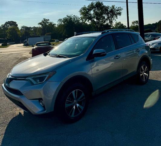 $11900 : 2017 RAV4 XLE image 5