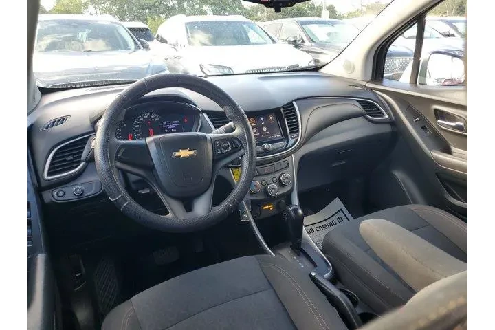 $10490 : Chevrolet Trax 2020 LS 4dr C image 10