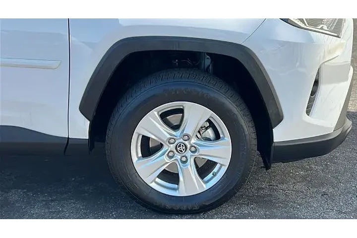 $25124 : Toyota RAV4 Hybrid 2019 AWD image 6