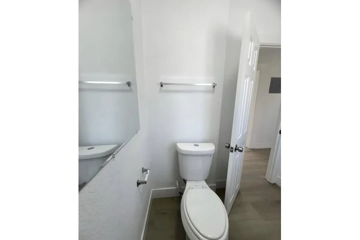 $1100 : ¡Hermoso apto de 1 habitación! image 6