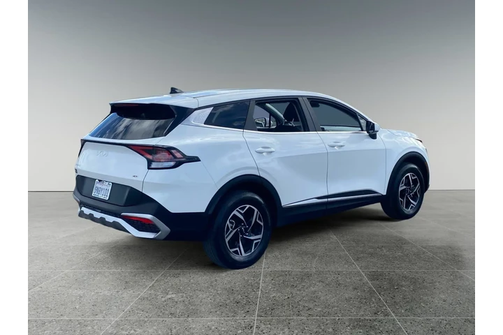 $25050 : Kia Sportage 2024 AWD LX 4dr image 5