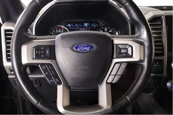 $31285 : Ford F-150 2020 4x4 Platinum image 3