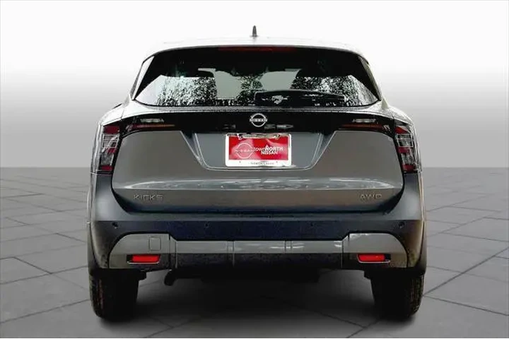$20399 : Nissan Kicks 2025 AWD S 4dr image 4