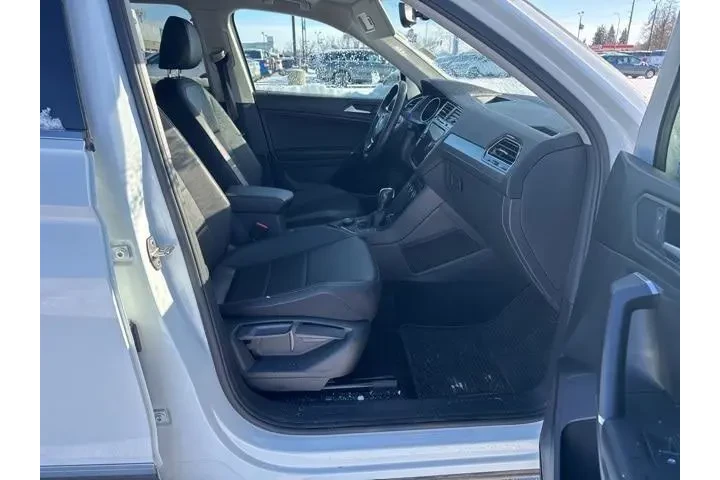 $20000 : Volkswagen Tiguan 2020 AWD S image 10