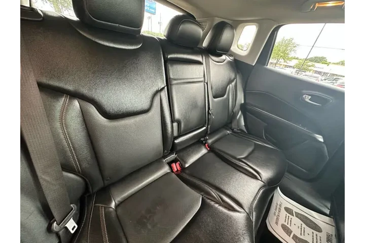 $17999 : 2018 Compass Limited image 10