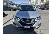 2018 Rogue SL thumbnail