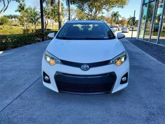 $8000 : COROLLA S PLUS -- 2016 image 2