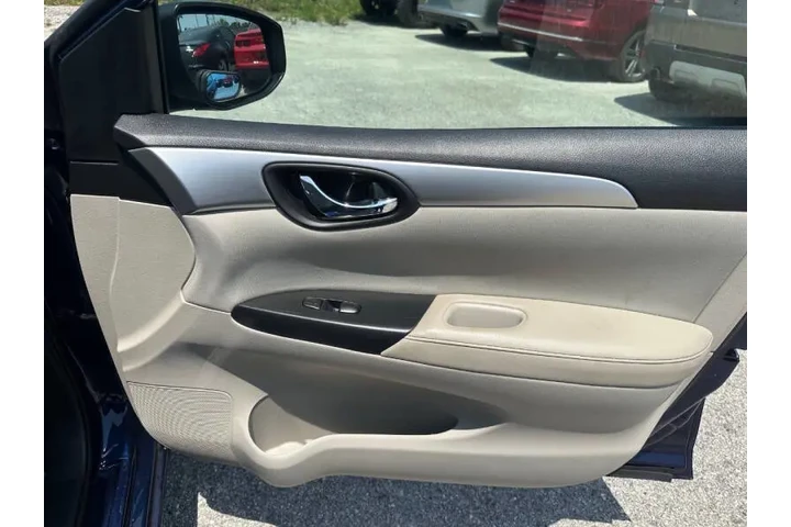 $9297 : 2017 Sentra S image 10