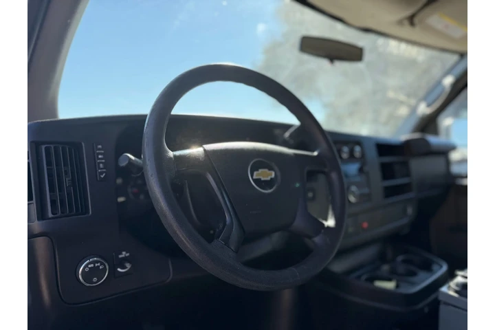 $9490 : 2012 Express 2500 Work Van image 7