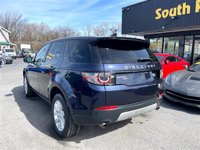 $21998 : 2019 Land Rover Discovery Spo image 8