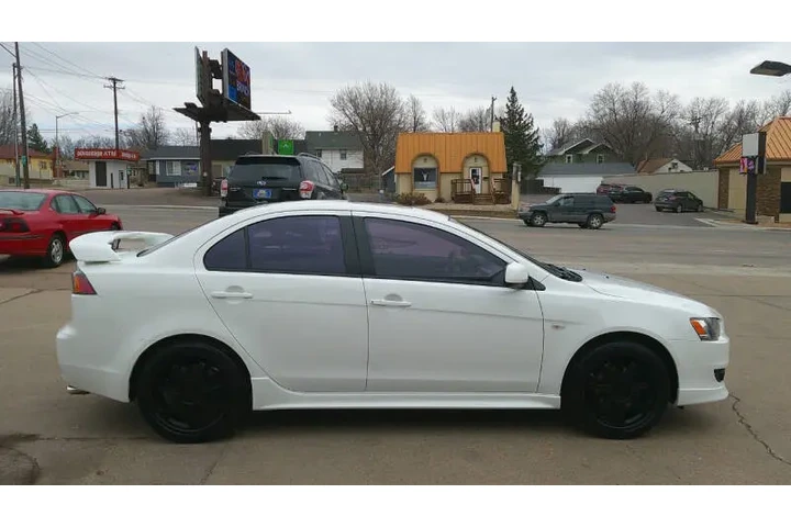 $7999 : 2009 Lancer GTS image 6
