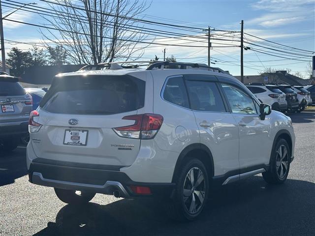 $26900 : PRE-OWNED 2021 SUBARU FORESTER image 2
