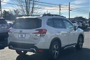 $26900 : PRE-OWNED 2021 SUBARU FORESTER thumbnail