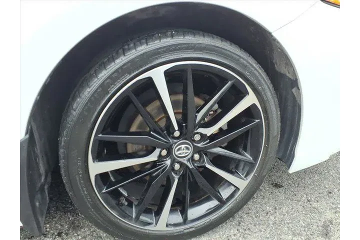 $25799 : Toyota Camry 2020 XSE 4dr Se image 9