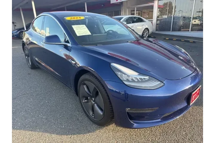 $17999 : Tesla Model 3 2018 Mid Range image 3