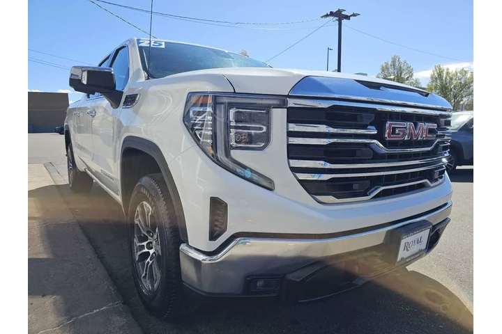 $46995 : 2025 GMC Sierra 1500 4WD Crew image 3