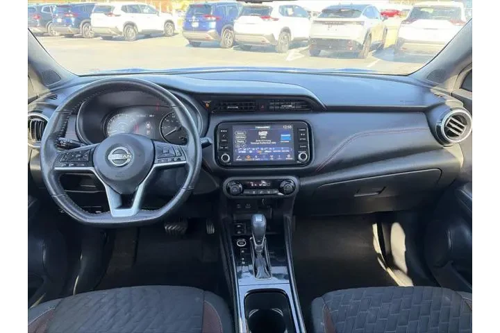 $17788 : Nissan Kicks 2022 SR 4dr Cro image 10