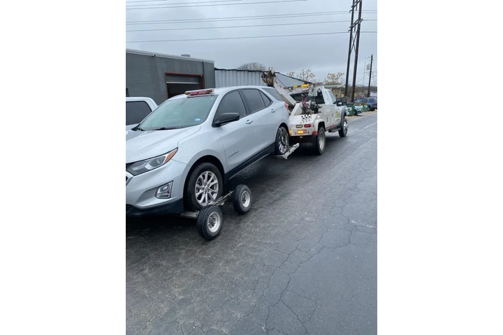 Gruas el Pariente image 8