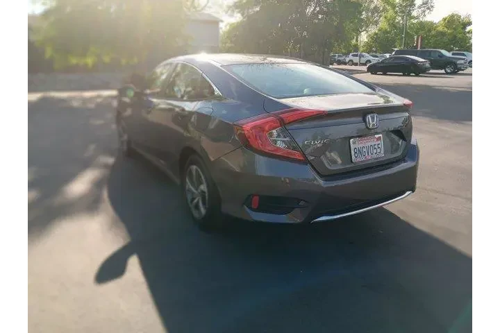 $22995 : Honda Civic 2020 LX 4dr Seda image 5